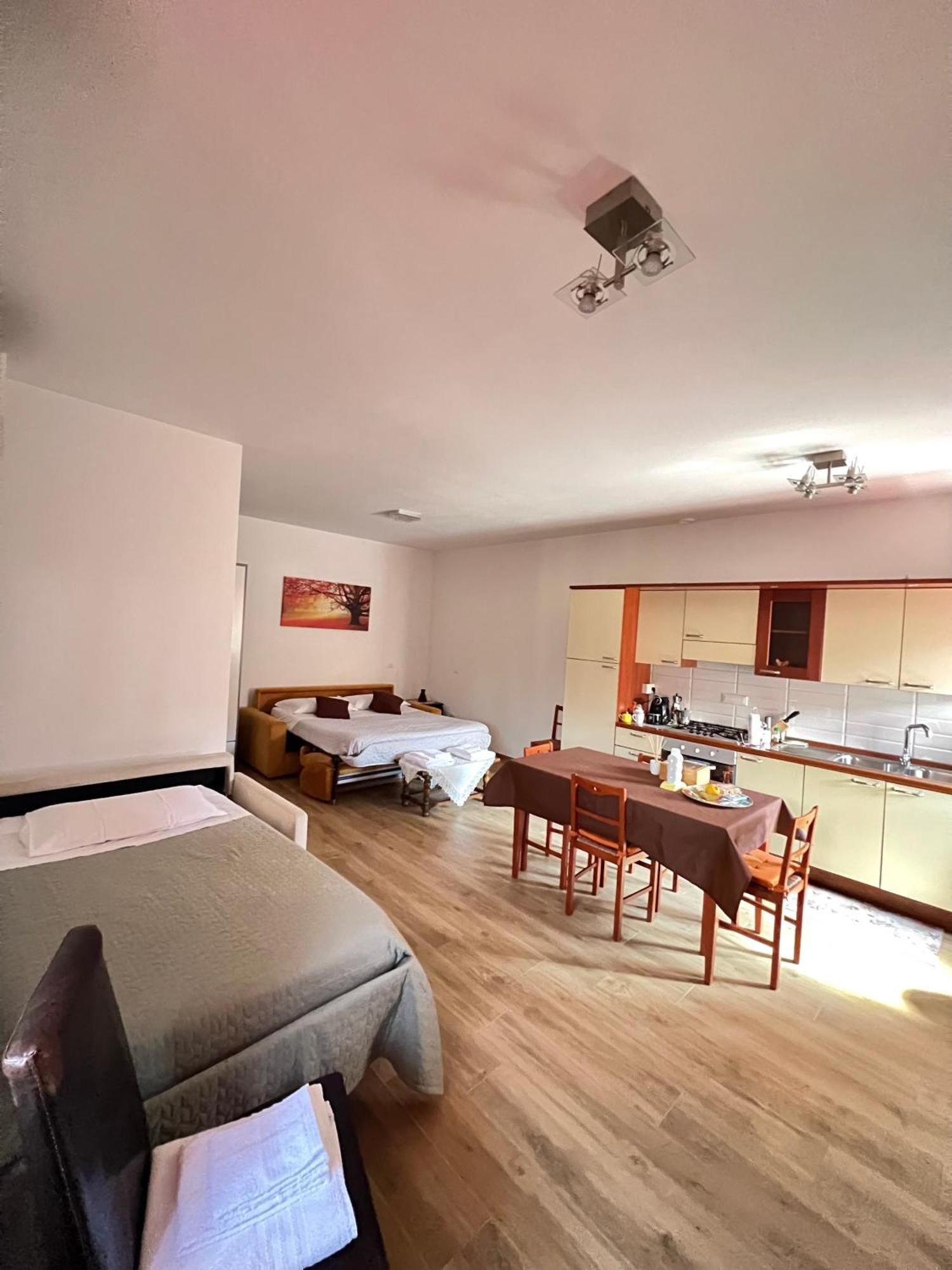 Giorgio'S Apartment Pisa Fiocina Екстериор снимка