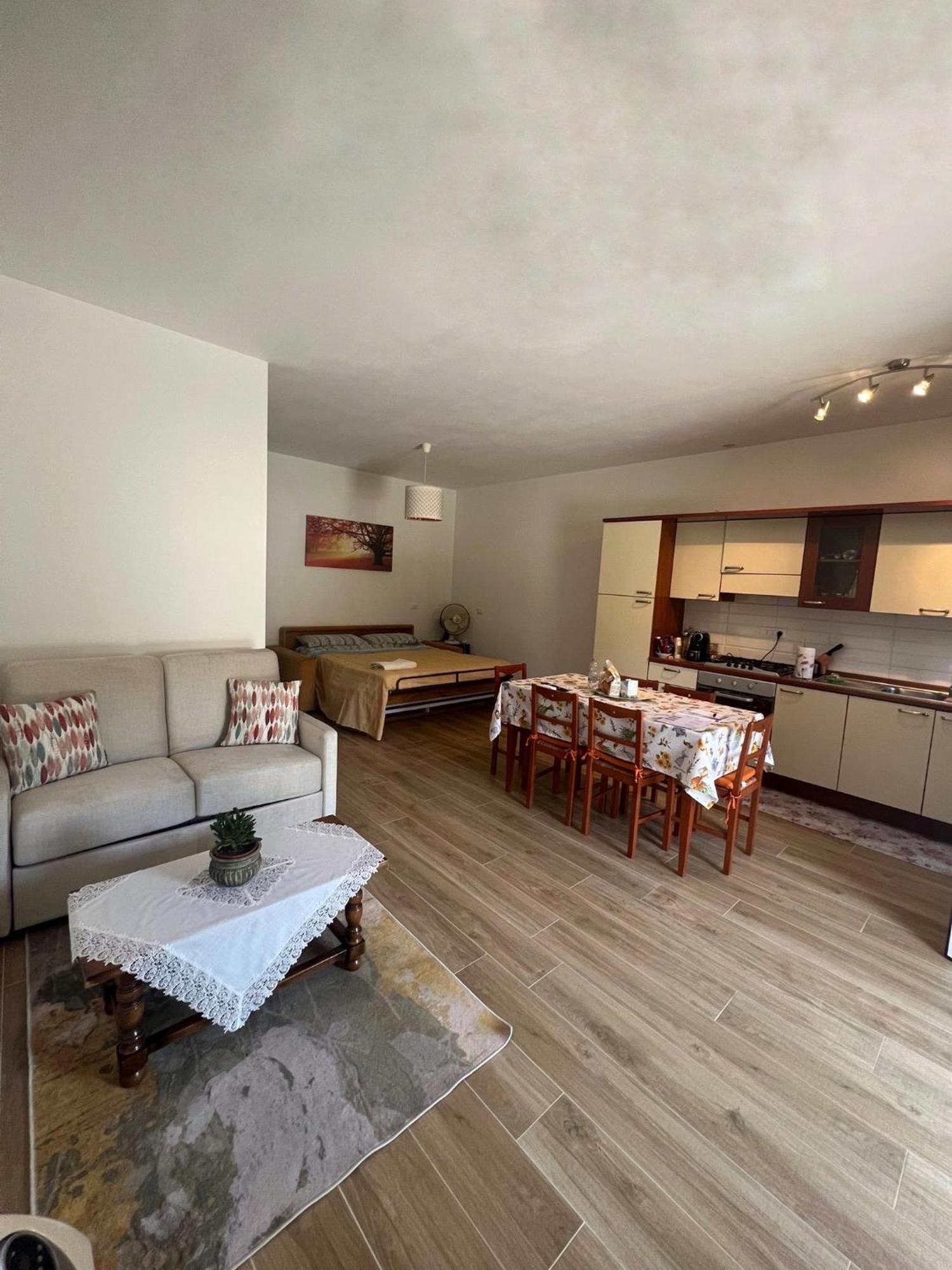 Giorgio'S Apartment Pisa Fiocina Екстериор снимка